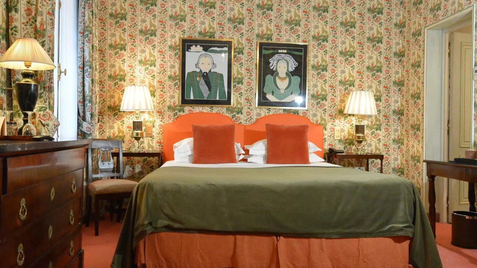 Duc De St-simon 4* Paris