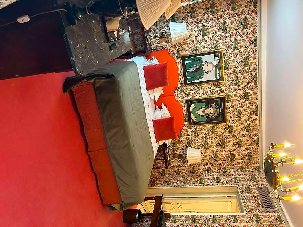 Duc De St-simon Hotel 4*