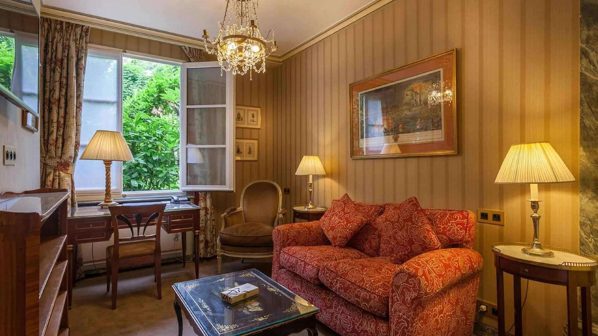 Duc De St-simon Hotel 4*