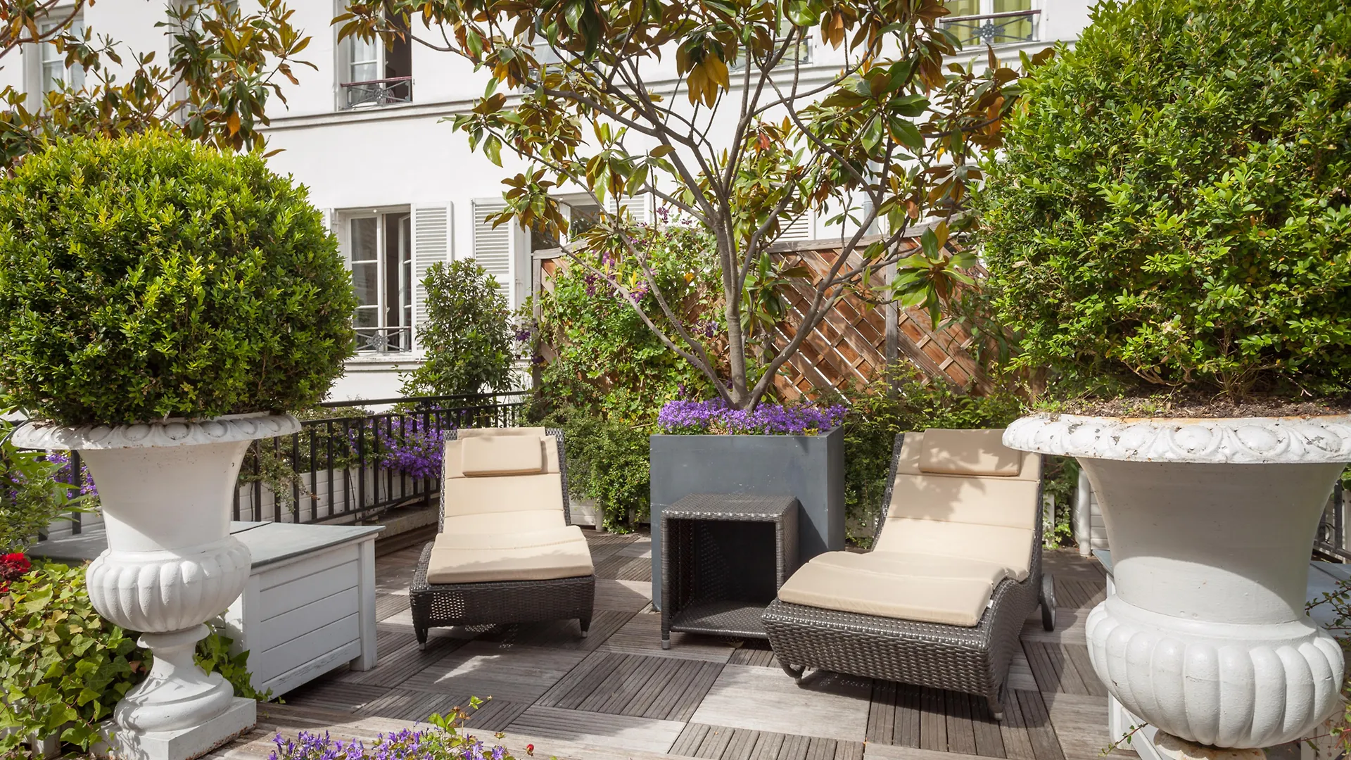 Hotel Duc De St-simon 4*