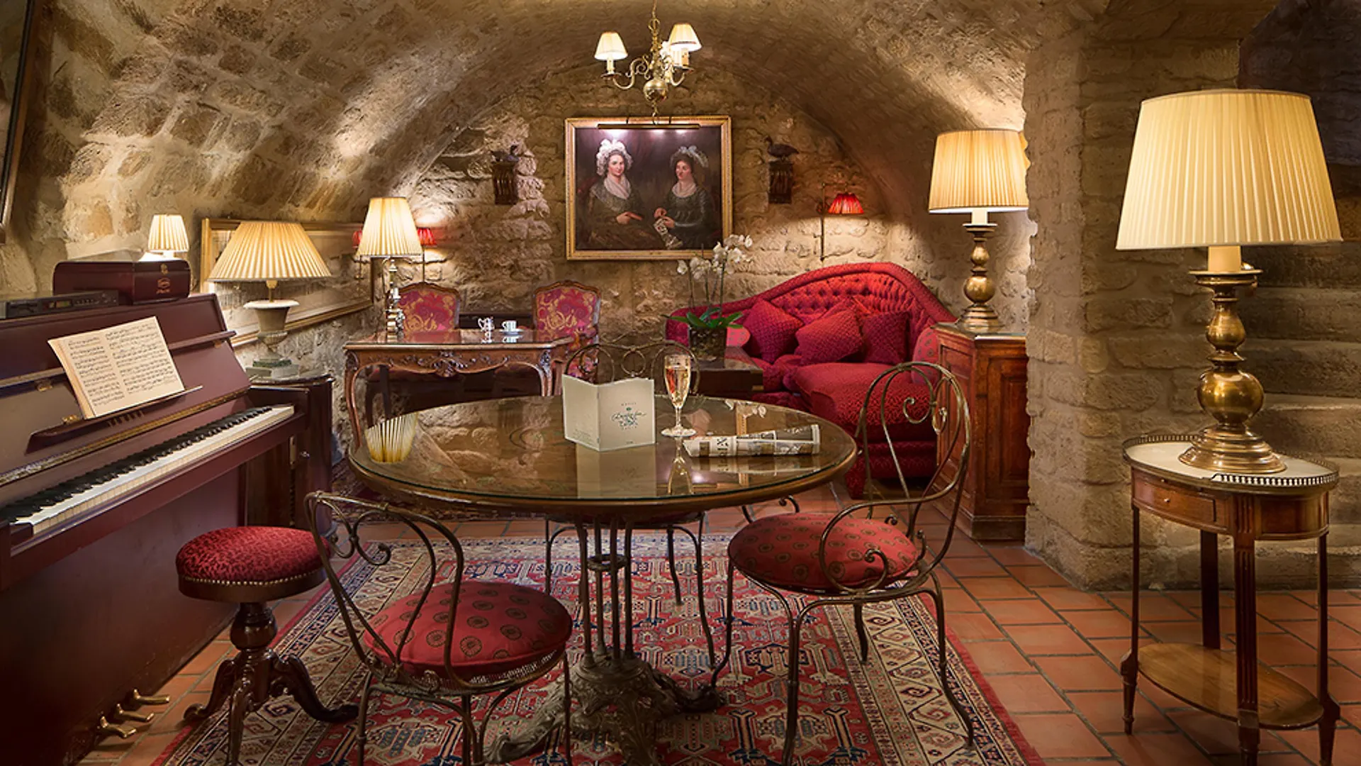 Duc De St-simon Hotel 4*