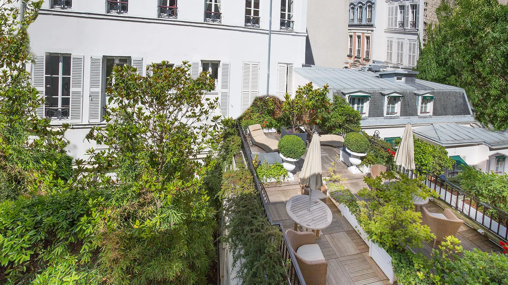Hotel Duc De St-simon 4*